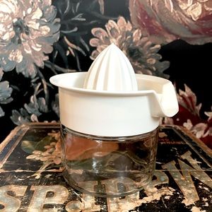 🇺🇸 12-Ounce Gemco Citrus Juicer